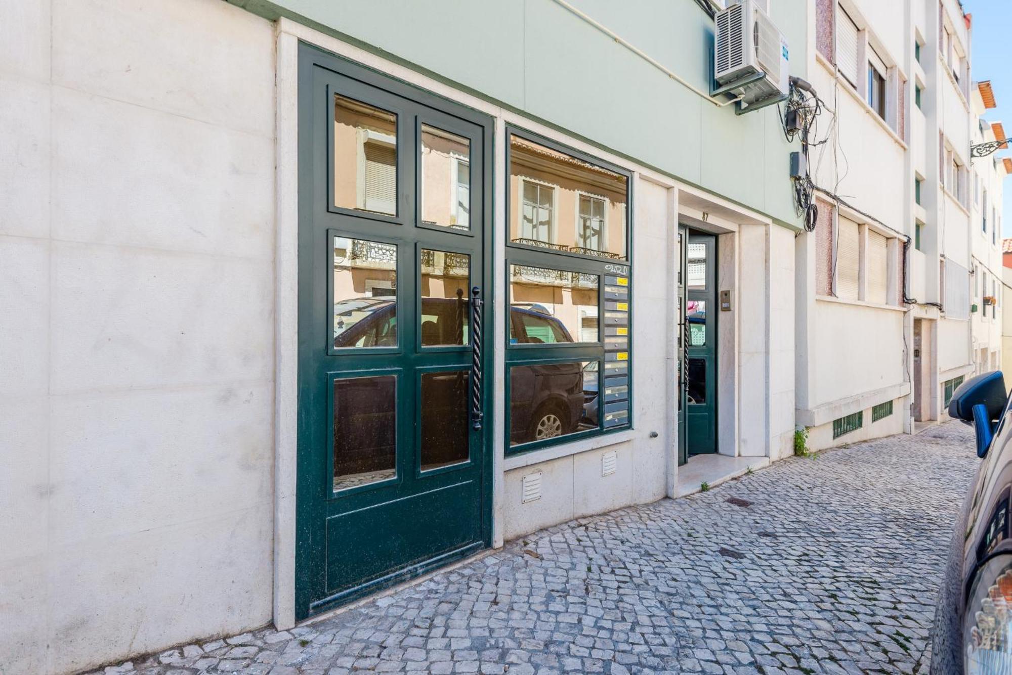 Bela Vista C In Apartamento Lisboa